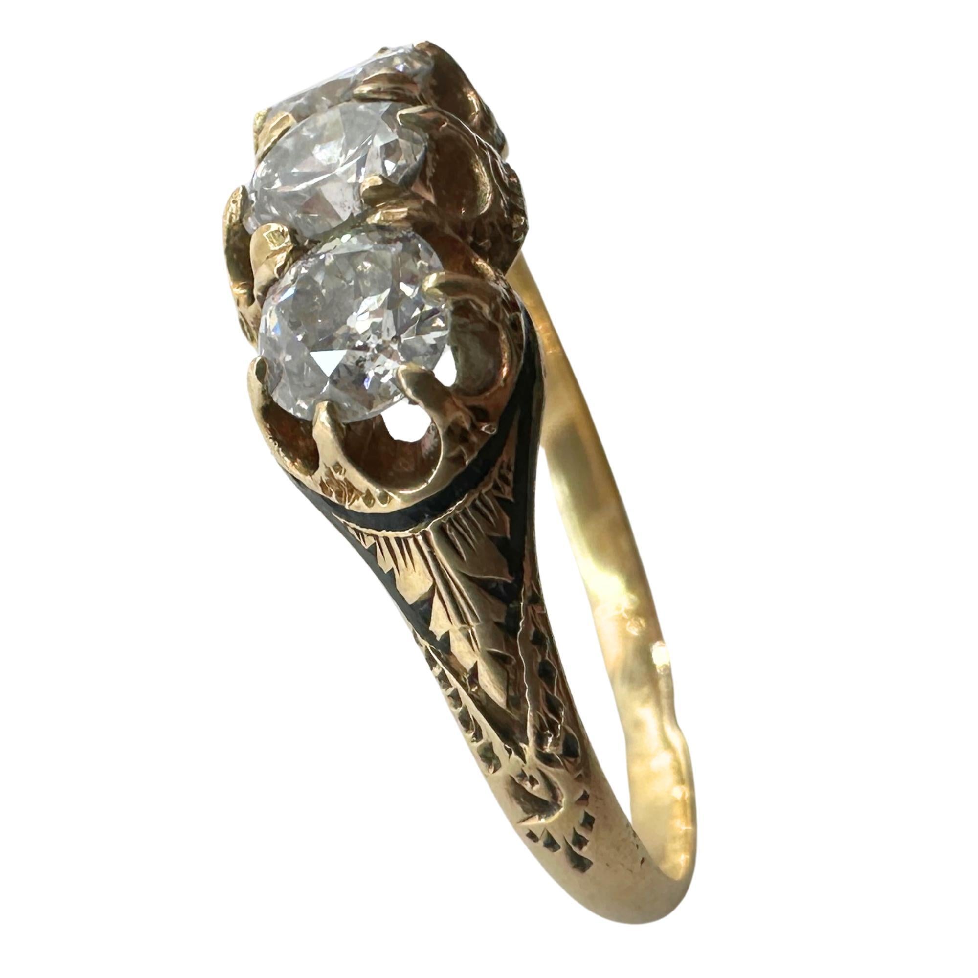 18k Victorian Three Stone Diamond Engagement Ring In Good Condition In New York, NY