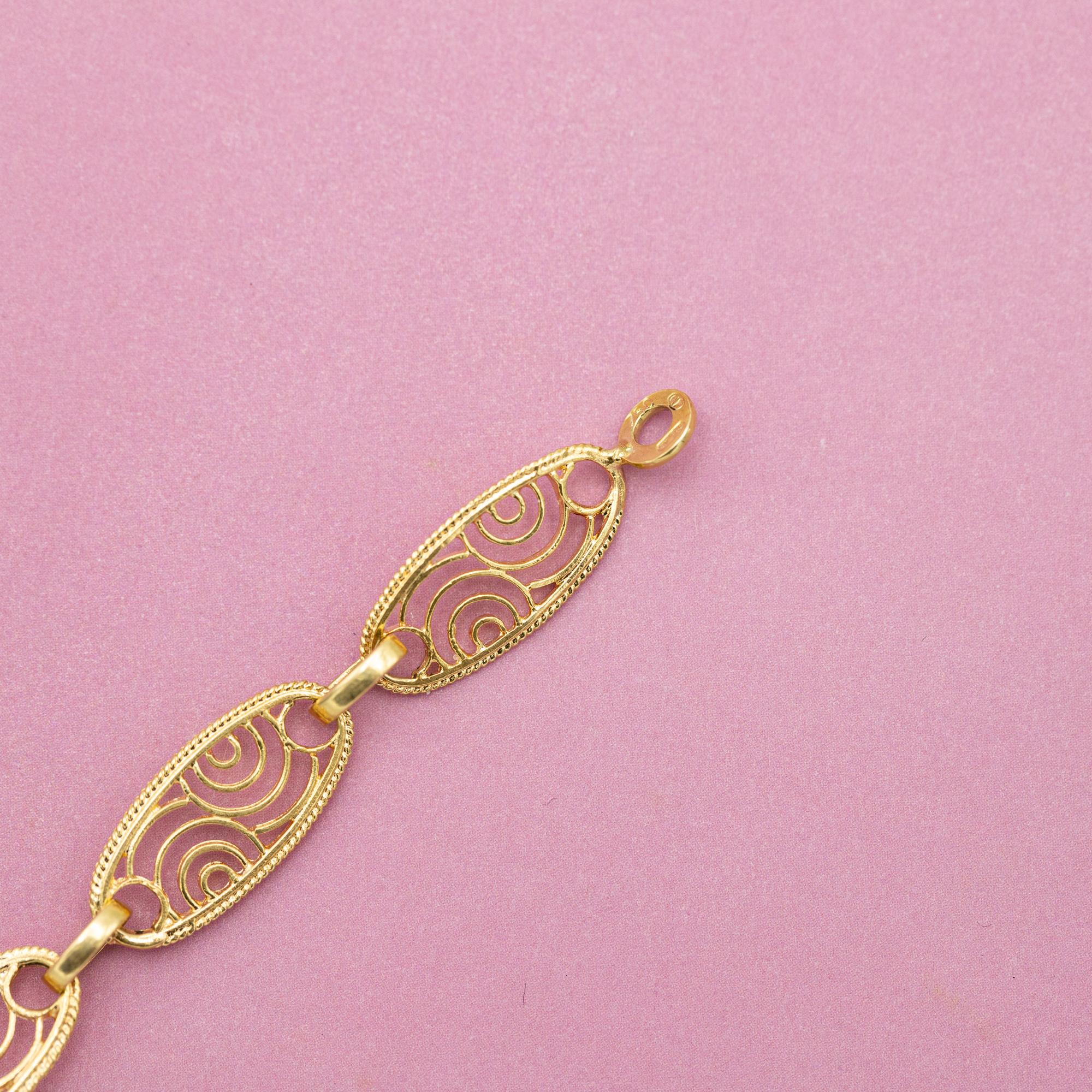 Women's or Men's 18k Vintage filigree bracelet - Solid Gold tennis bracelet - short sautoir For Sale