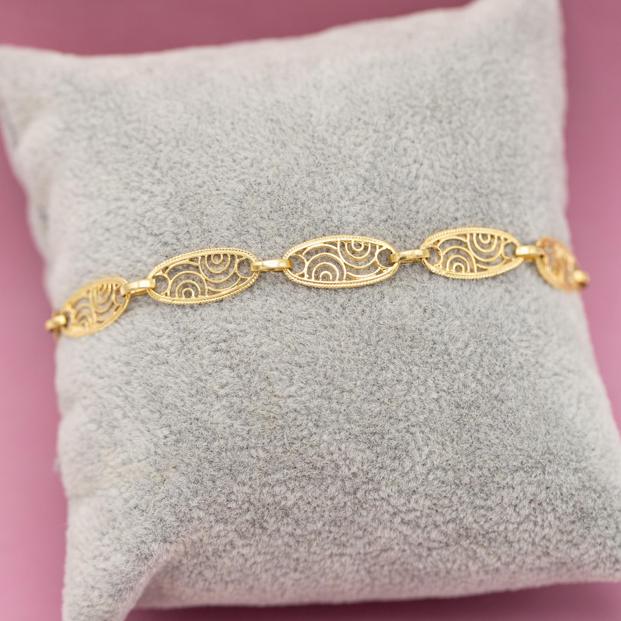 18k Vintage filigree bracelet - Solid Gold tennis bracelet - short sautoir For Sale 2