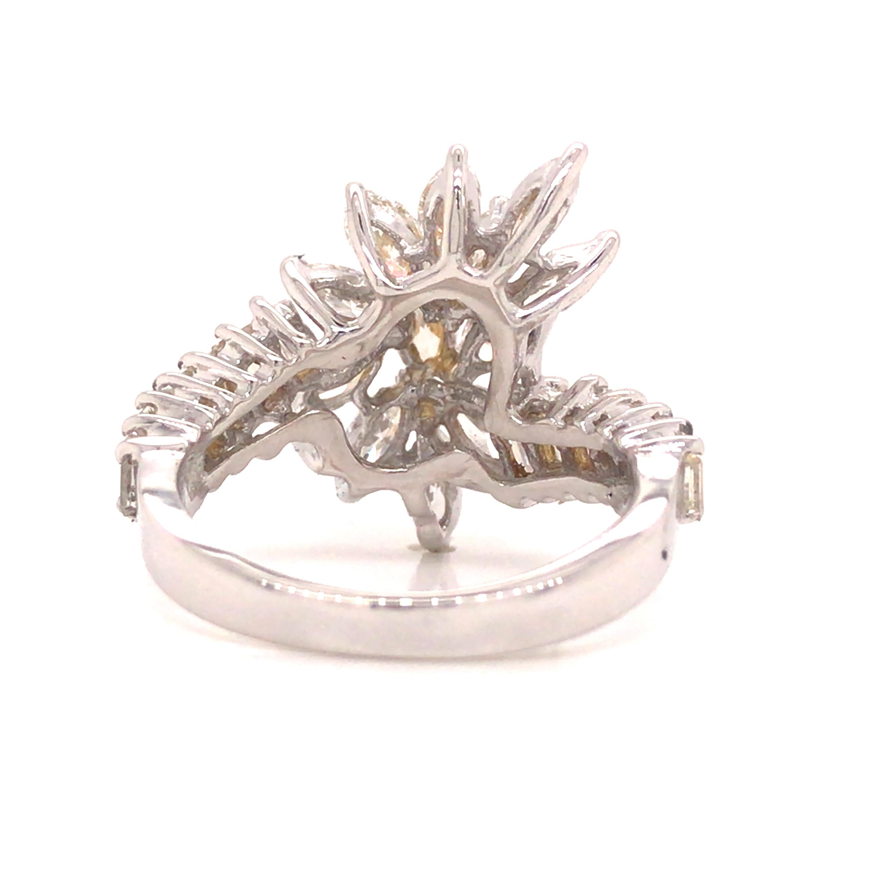 18 Karat Vintage Marquise Baguette-Diamant-Cluster-Ring aus Weißgold Damen