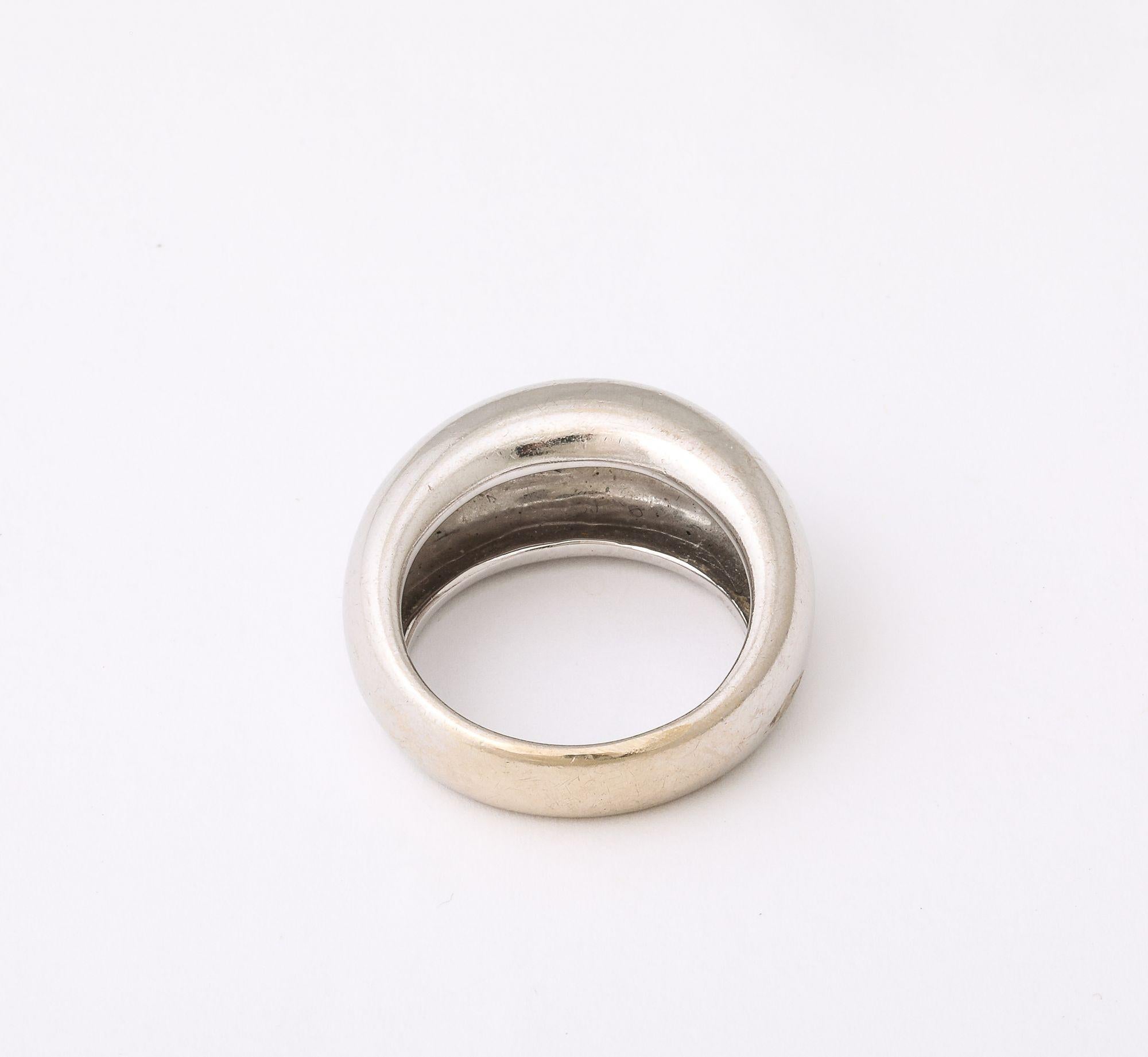Anello in oro bianco da uomo vintage 18k in vendita 4