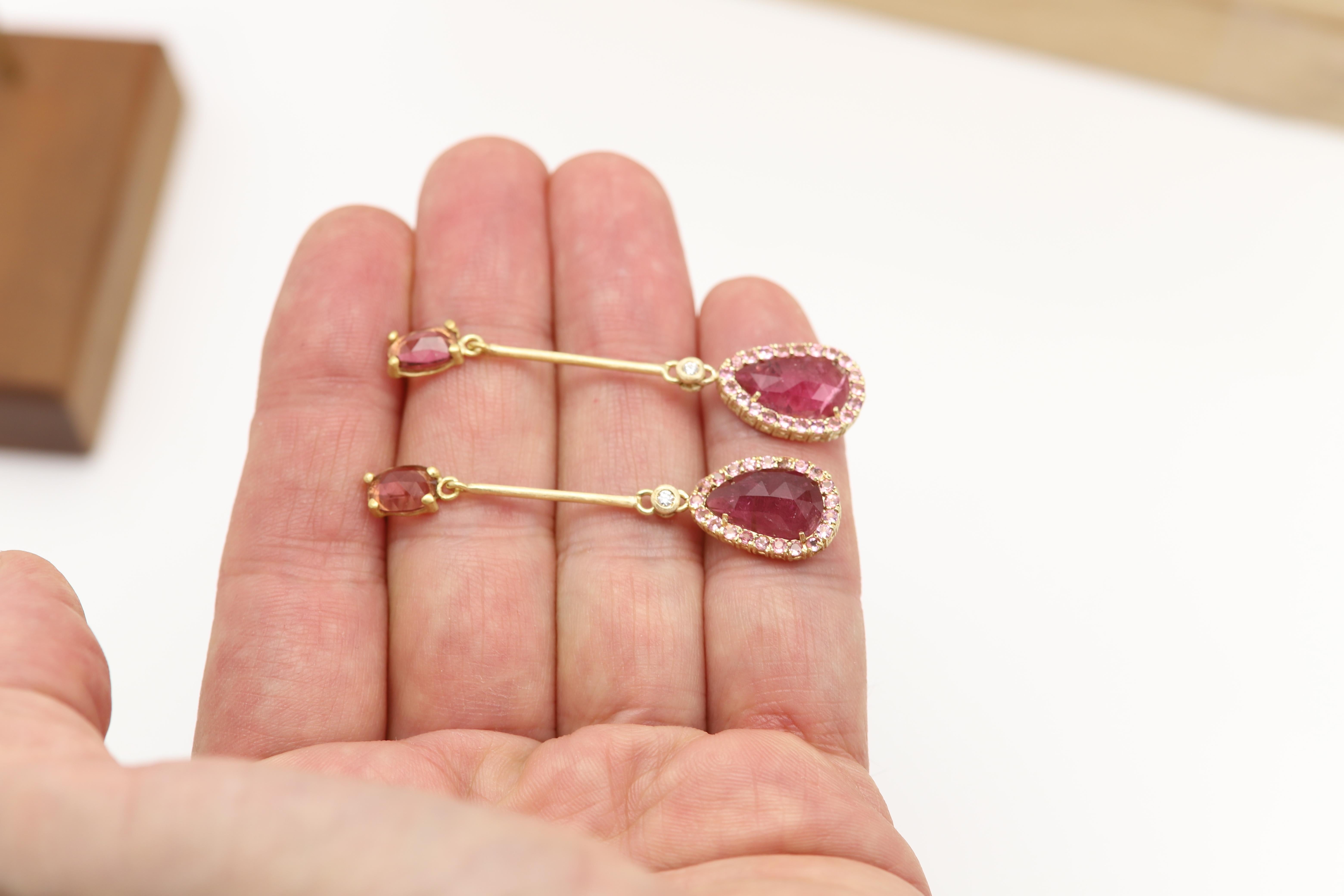 18k Vintage Sliced Turmalin rosa Ohrringe Gelbgold Dangle natürliche Edelsteine im Angebot 7