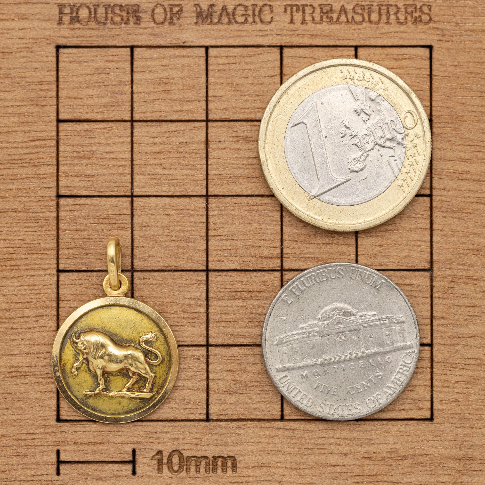 Modern 18k Vintage Taurus - 18 karat zodiac charm pendant - solid yellow gold Star Sign