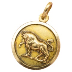 18k Vintage Taurus - 18 karat zodiac charm pendant - solid yellow gold Star Sign