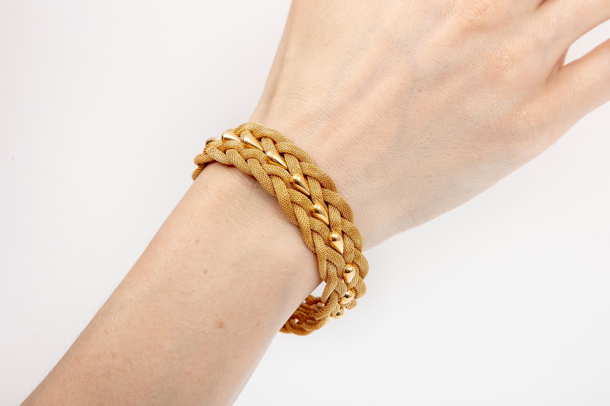 Bracelet vintage en maille tressée à deux rangées et en forme de goutte de pluie 18 carats en vente 5