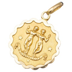 18K Vintage zodiac charm - Gemini - 18 karat solid yellow gold Star sign pendant