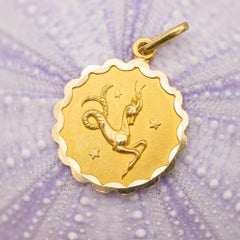 18K Vintage zodiac pendant - Capricorn - 18 karat solid yellow gold Star sign