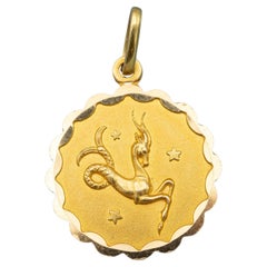 18K Vintage zodiac pendant - Capricorn - 18 karat solid yellow gold Star sign