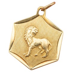 18K Vintage zodiac pendant - Leo - 18 karat solid yellow gold Star sign charm