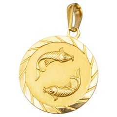 18K Vintage zodiac pendant - Pisces charm - 18 karat solid yellow gold Star sign