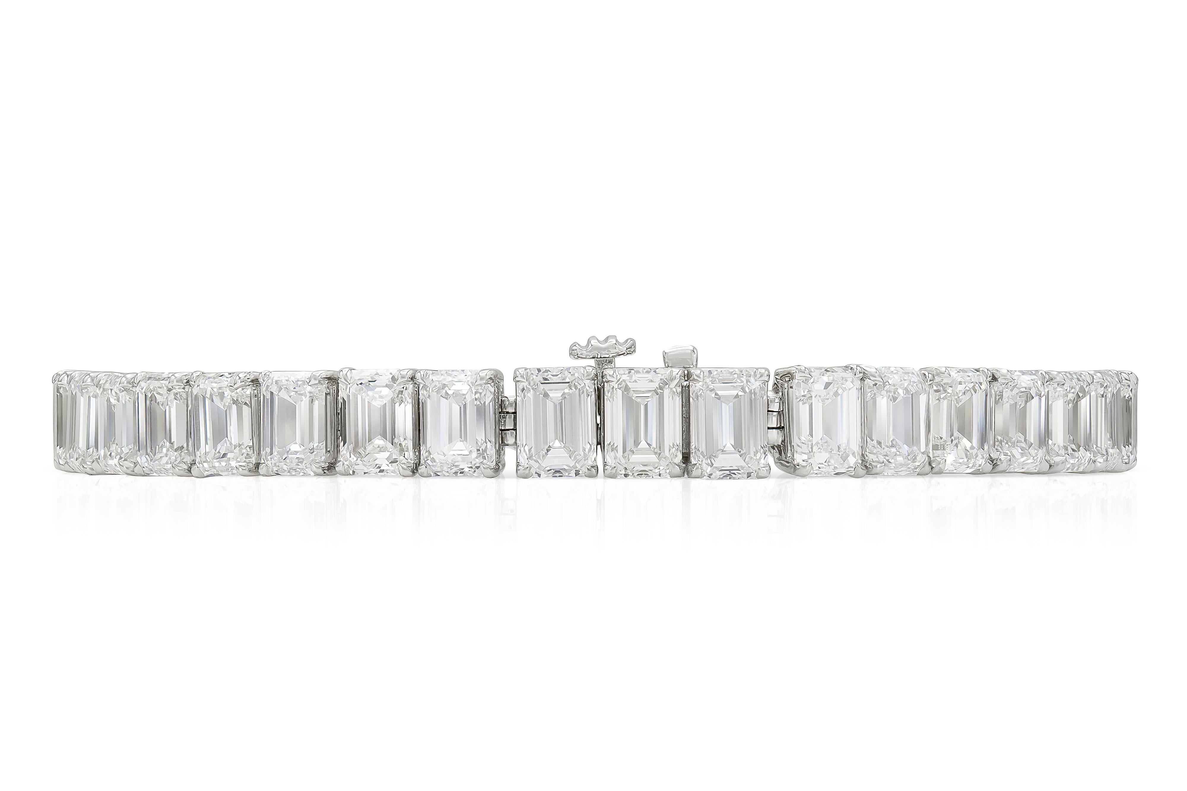 18K WG Emerald Cut Tennis Bracelet Tw. 30.48 carat In New Condition For Sale In New York, NY