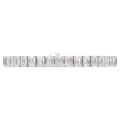 18K WG Emerald Cut Tennis Bracelet Tw. 30.48 carat