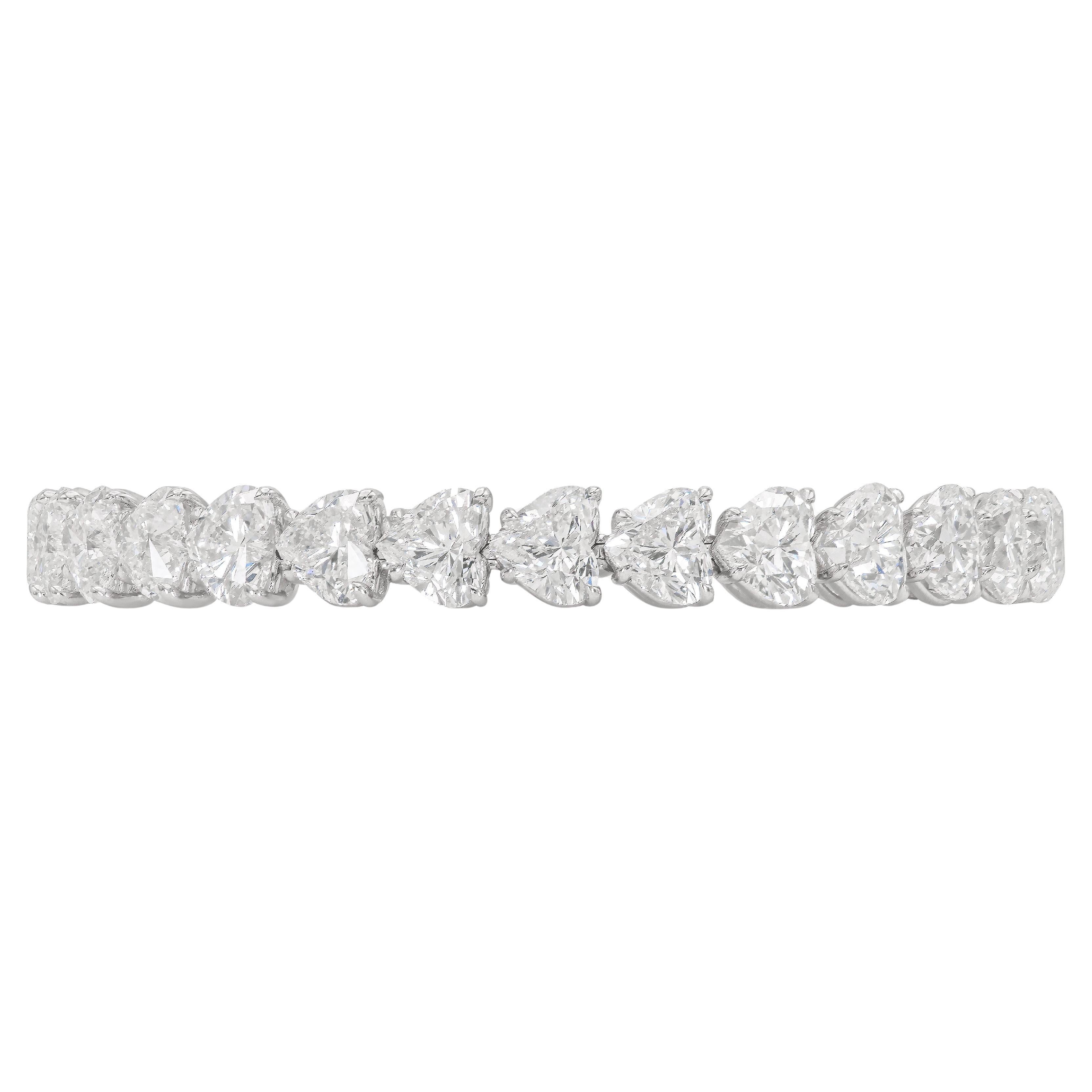 18K WG Heart Shape Diamond Tennis Bracelet Tw: 28.29carats