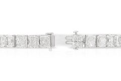 18K WG Radiant Cut Diamond Tennis Bracelet Tw: 32.20 carats