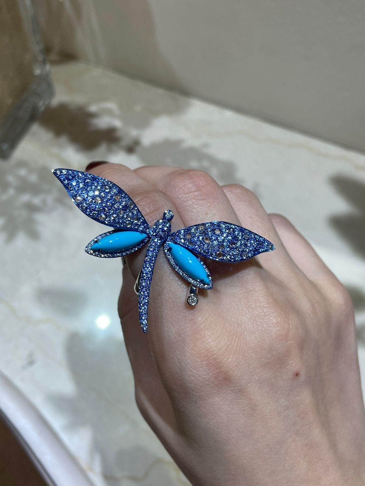 Women's 18K While Gold Dragonfly Ring with Turquoise and Round Cut Diamonds For Sale