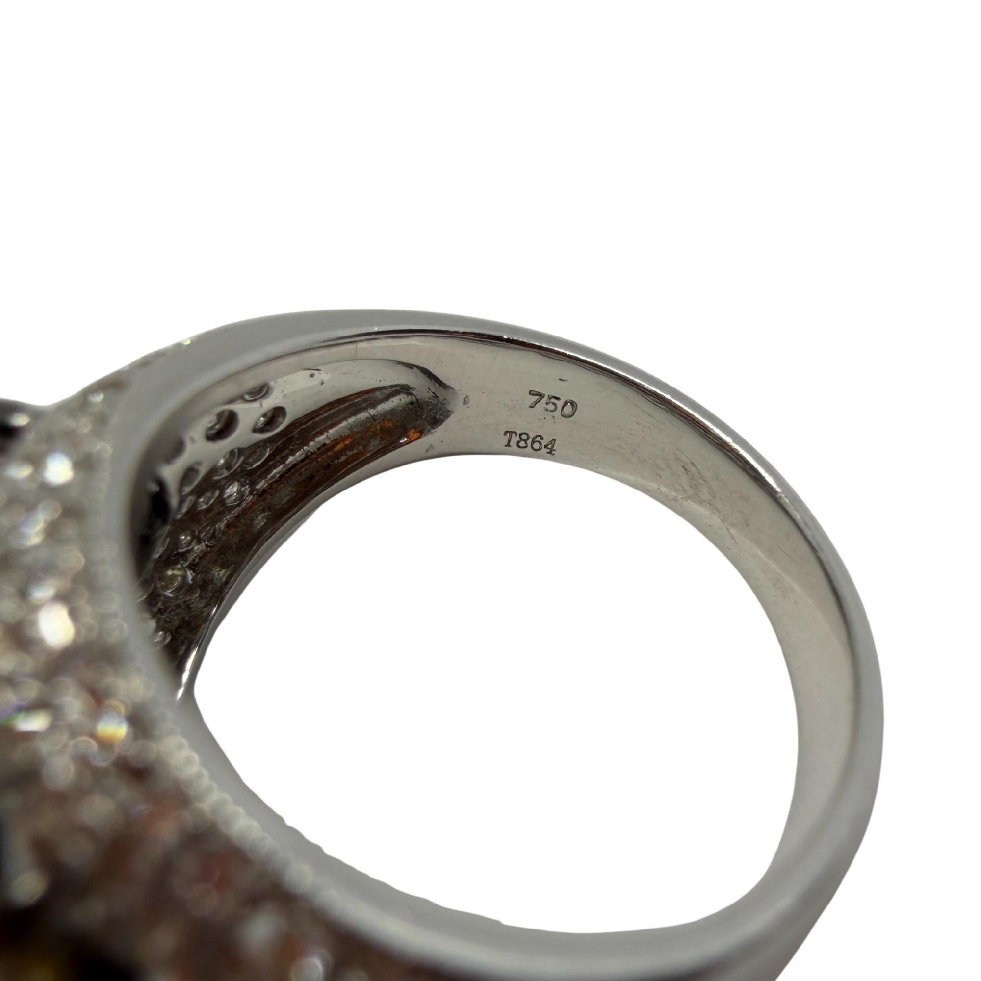 Bague à large bandeau en diamant taillé en marquise 18k blanc et champagne brun en vente 1