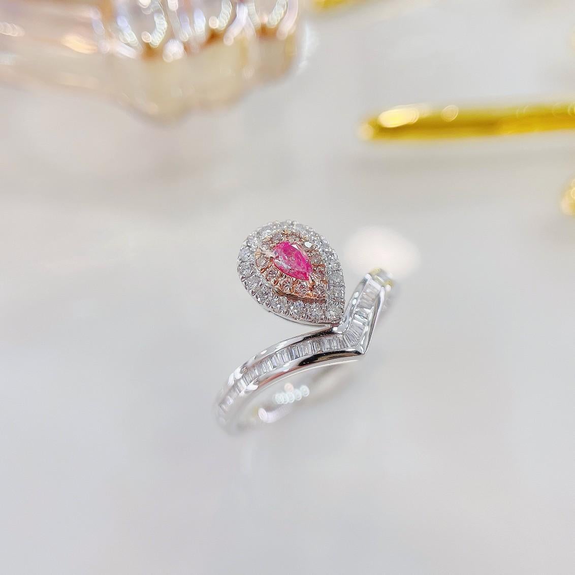 in vendita:  Anello a goccia con diamante in oro bianco e rosa 18K V.I.I. 3