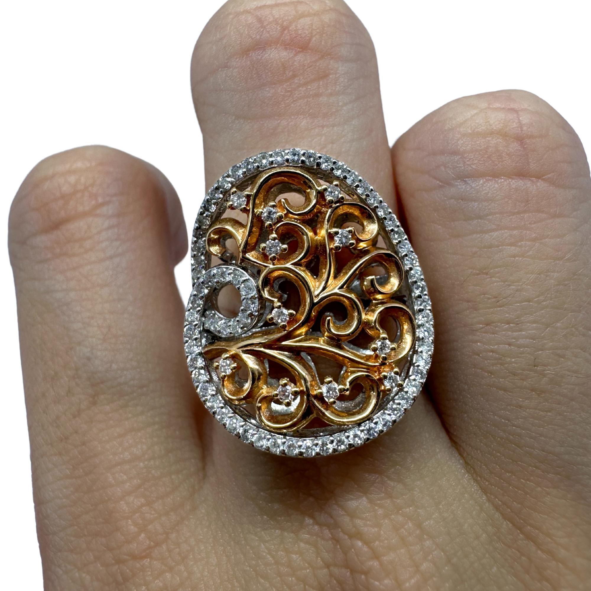 18K White and Rose Gold Diamond Ring For Sale 2