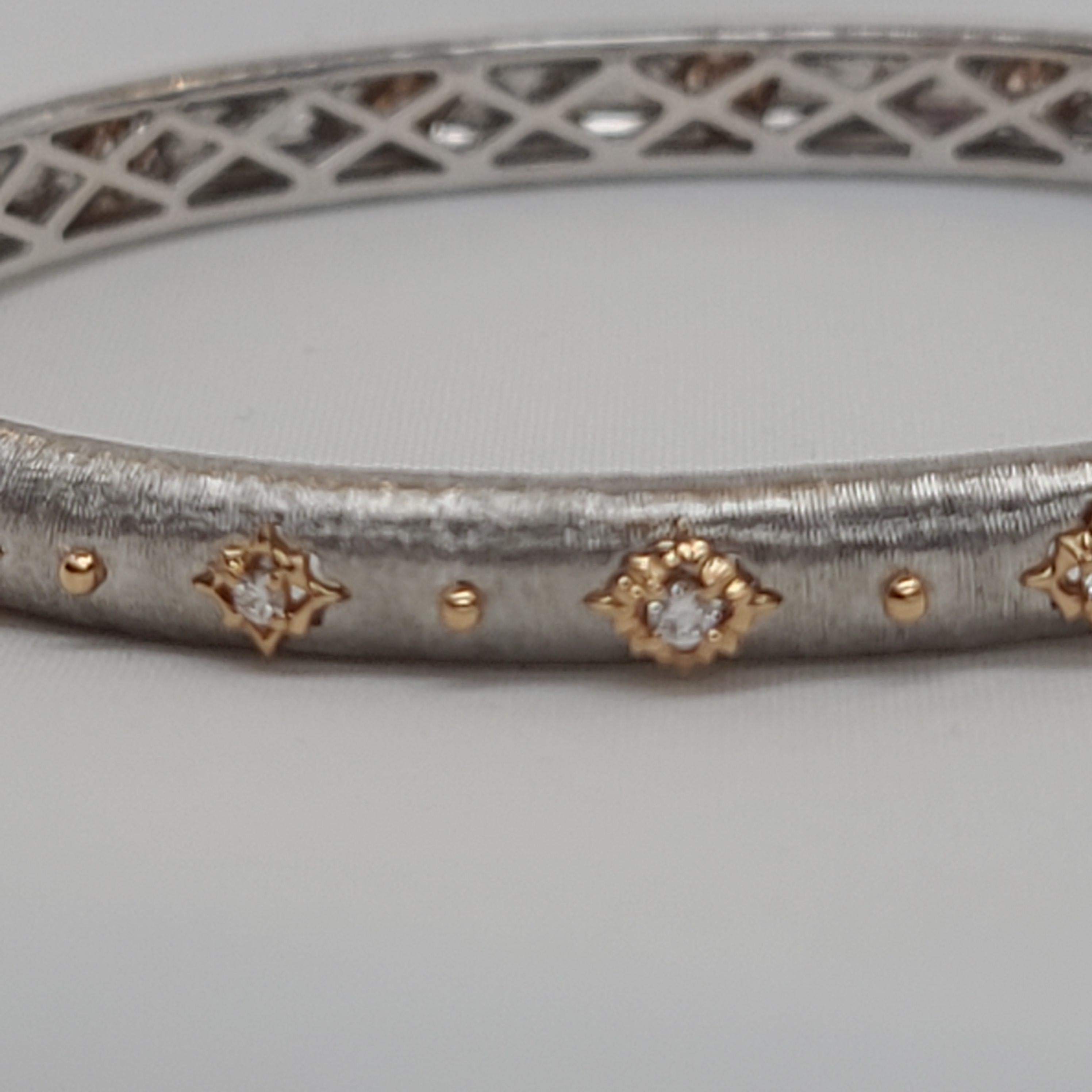 18 Karat White and Rose Gold Diamonds Link Modern Bracelet in Florentine Finish 5