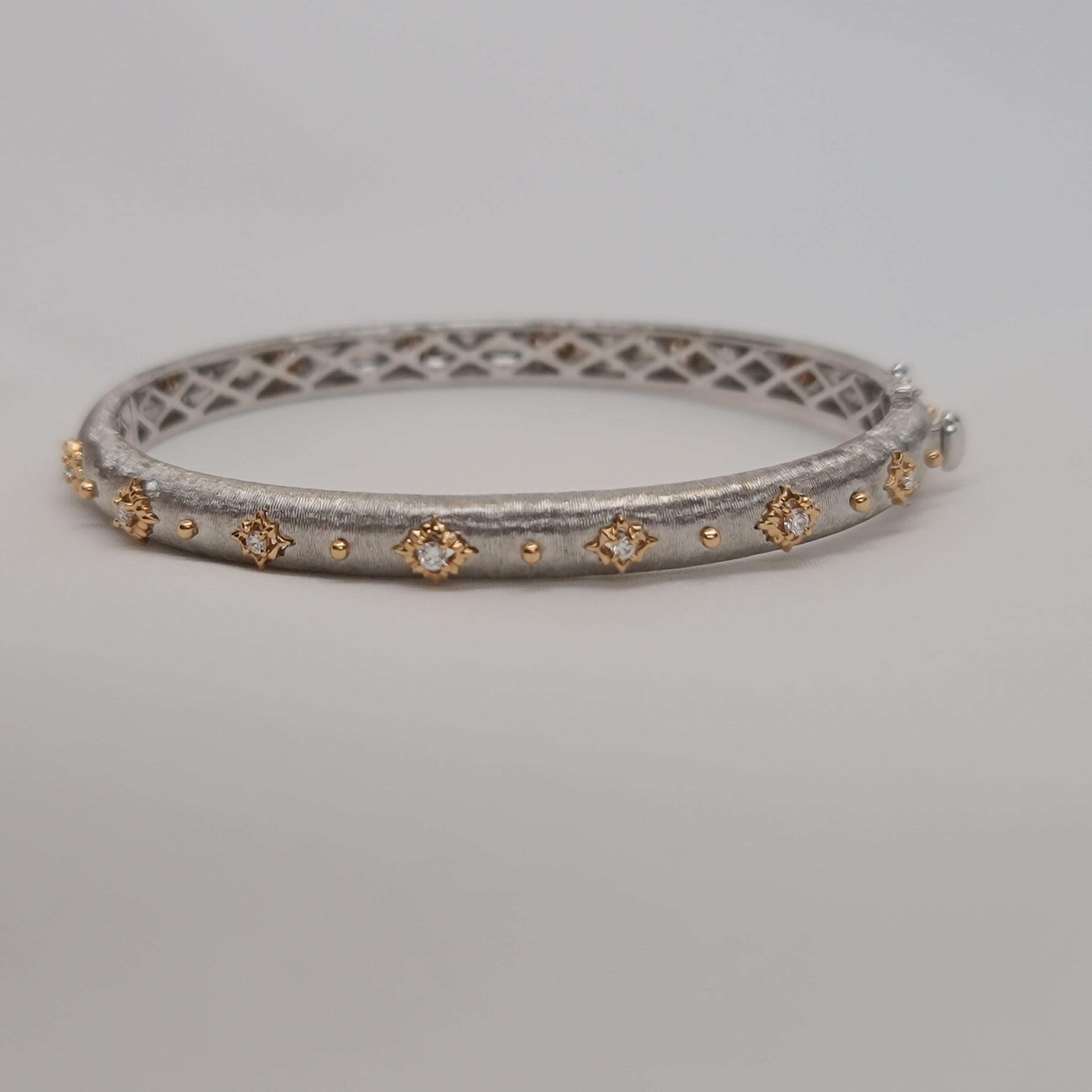18 Karat White and Rose Gold Diamonds Link Modern Bracelet in Florentine Finish 4