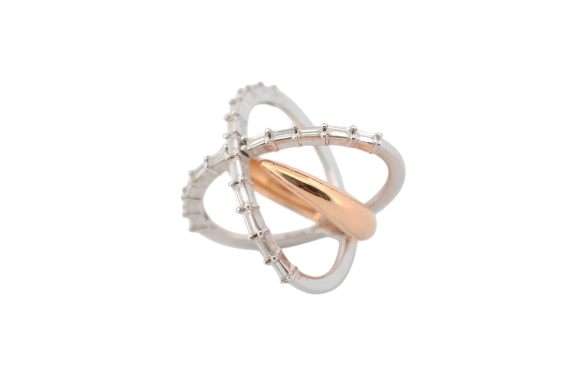 Ring aus 18 K Weiß- und Roségold mit natürlichen Diamanten_128800 im Zustand „Hervorragend“ im Angebot in București, București