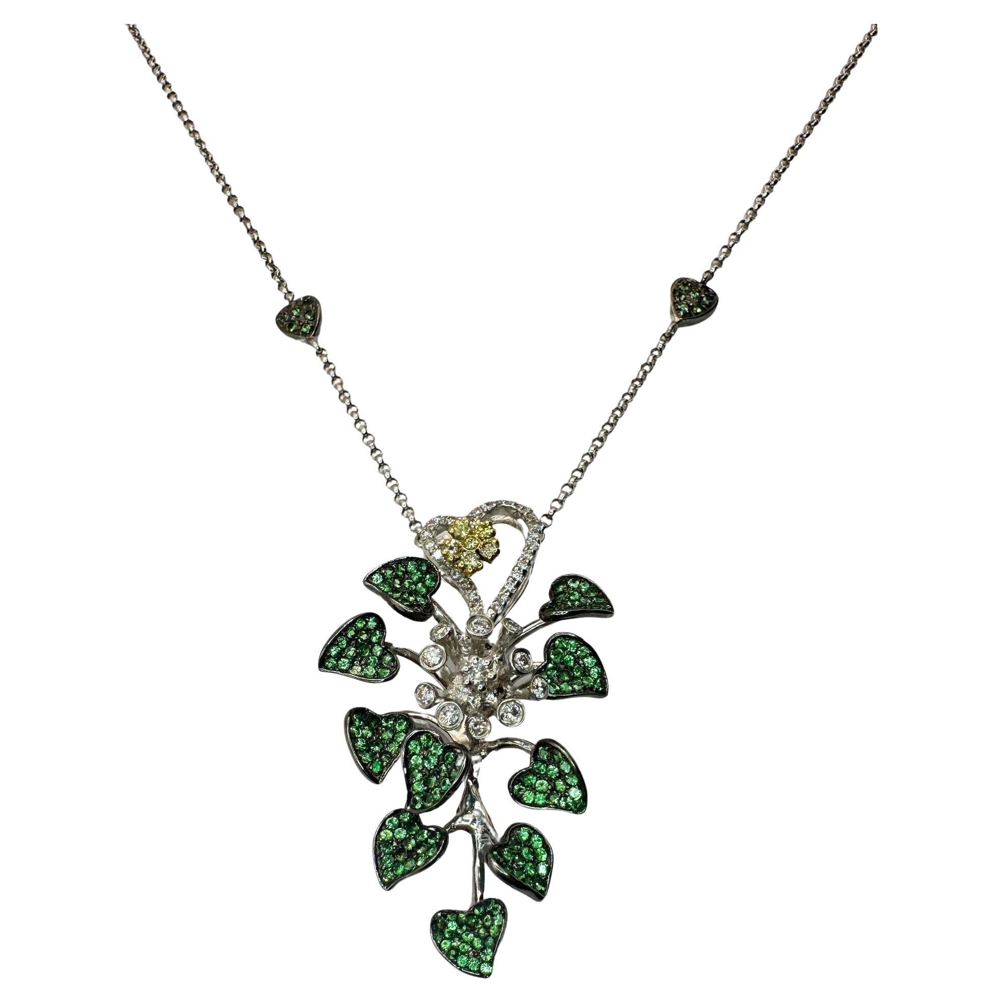 18k White and Yellow Diamond and Green Garnet Necklace For Sale