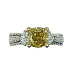 18 Karat Weißer und gelber Diamantring