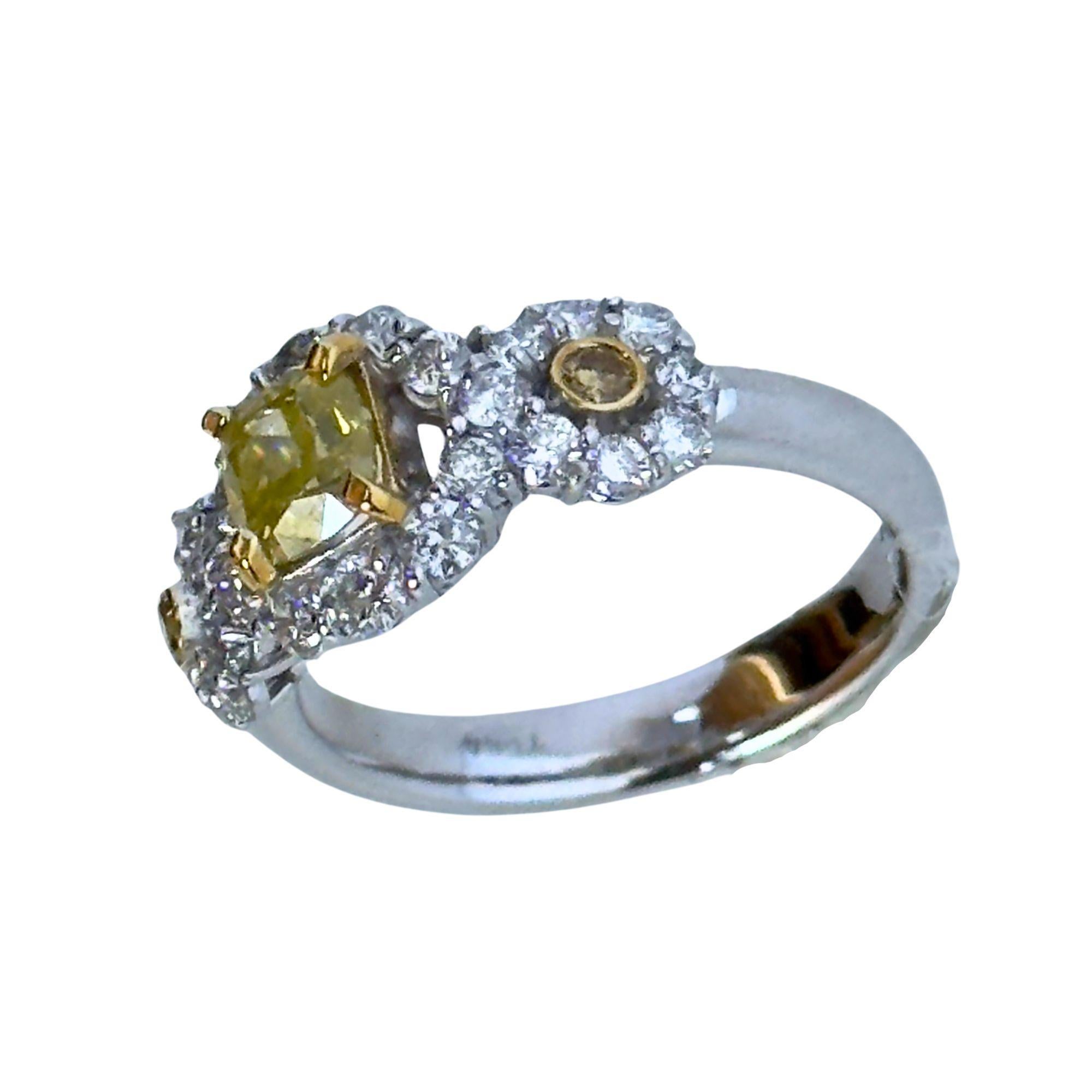 Women's or Men's 18k White and Yellow Diamond Ring