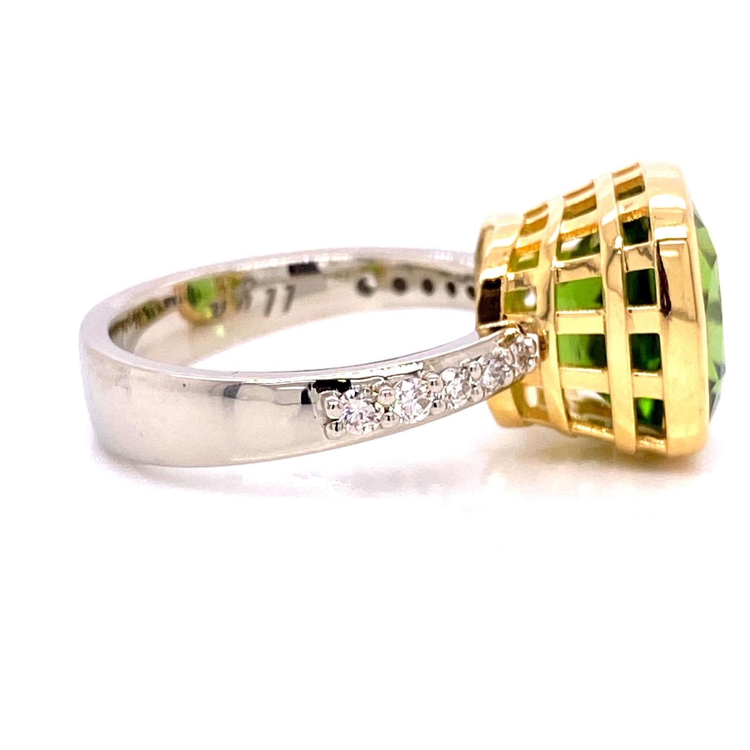 Contemporary 18 Karat White and Yellow Gold Cushion Cut Peridot Ring with White Diamonds