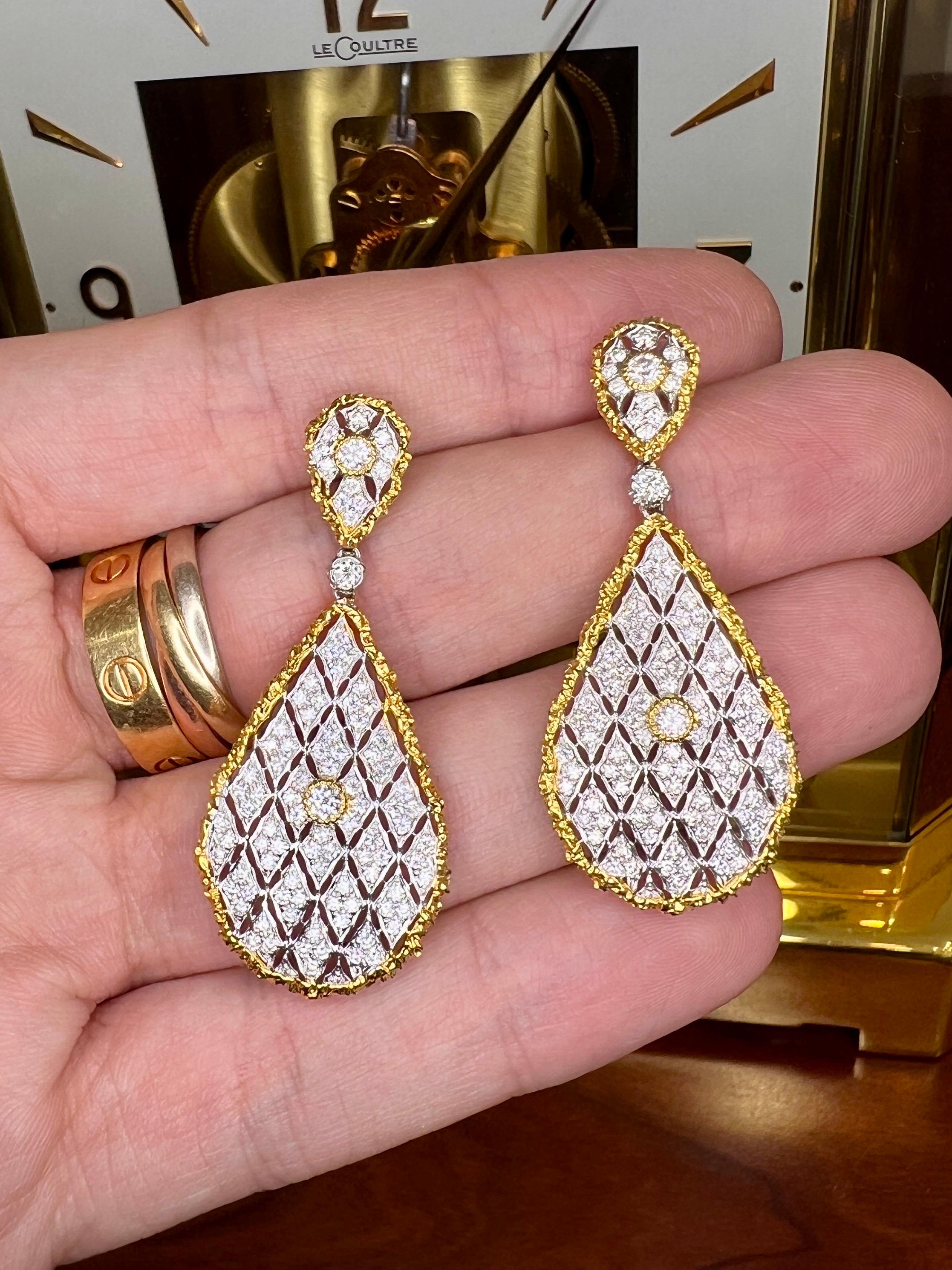 18 Karat Weiß- und Gelbgold Tropfenohrring mit italienischer Spitzentechnik im Angebot 2