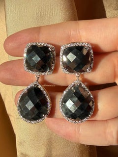 Ohrringe aus 18K Weiß- und Gelbgold mit Diamanten und schachbrettartigen Hämatiten