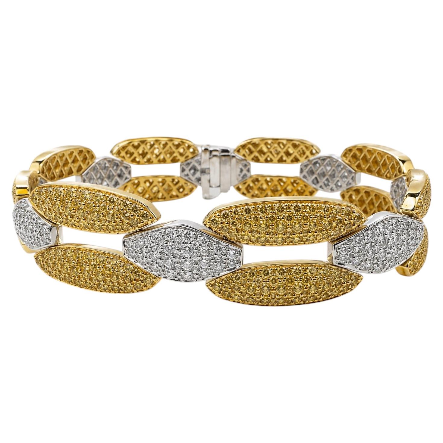 Bracciale a maglie in oro bianco e giallo 18 carati con diamanti e zaffiri gialli