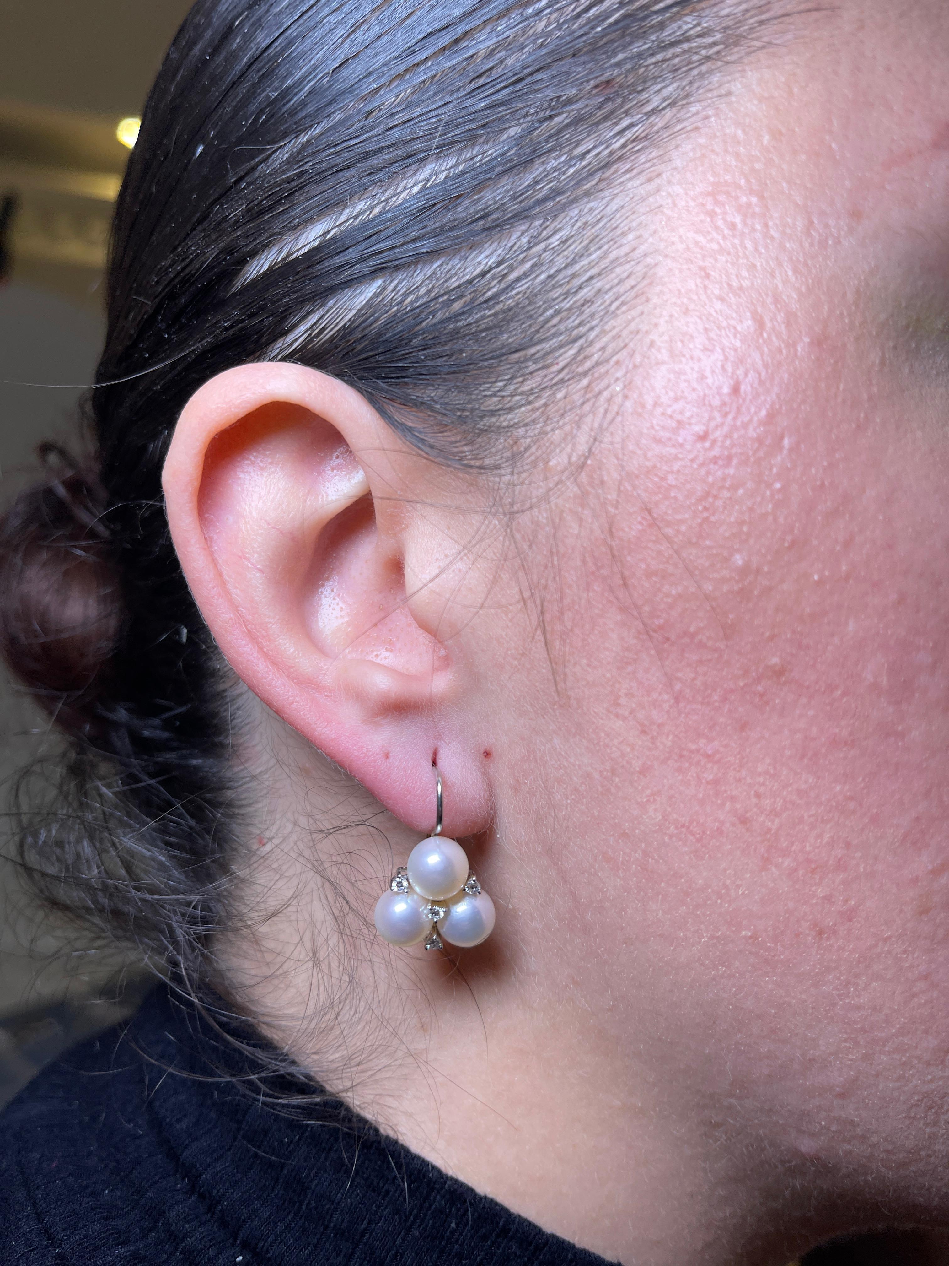 18K White and Yellow Gold Earrings with Diamonds and Pearls In New Condition For Sale In Bergamo, BG