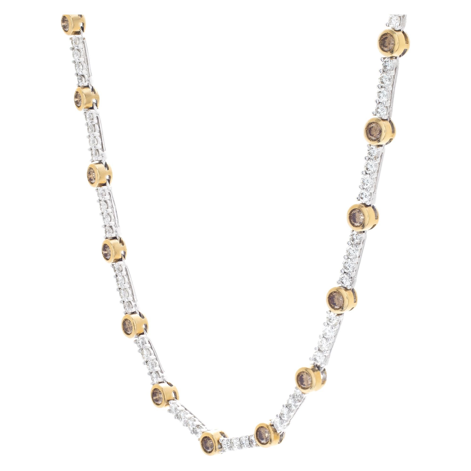 Women's 18k White and Yellow Gold Necklace with White and Yellow Diamonds For Sale