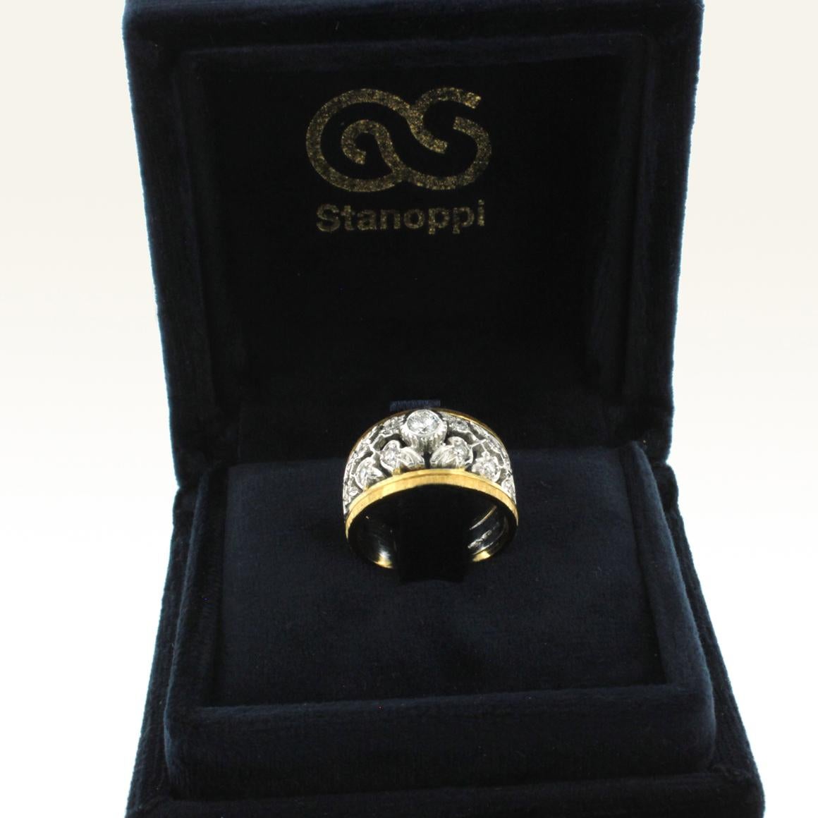 Brilliant Cut 18 Karat White and Yellow Gold with White Diamond Ring For Sale