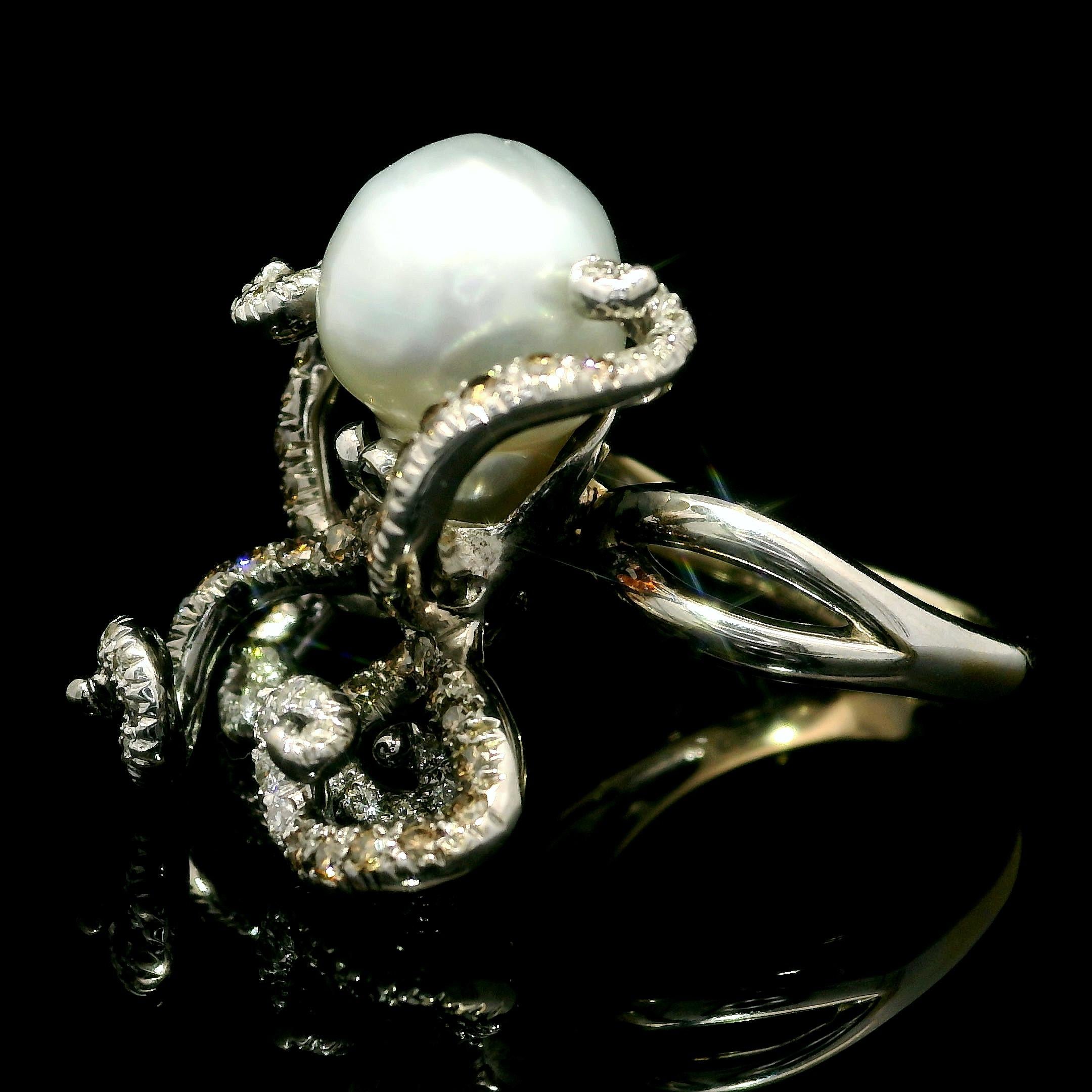 18k White & Blackened Gold Pearl and Fancy Diamond Octopus Squid Cocktail Ring In Excellent Condition In Montclair, NJ