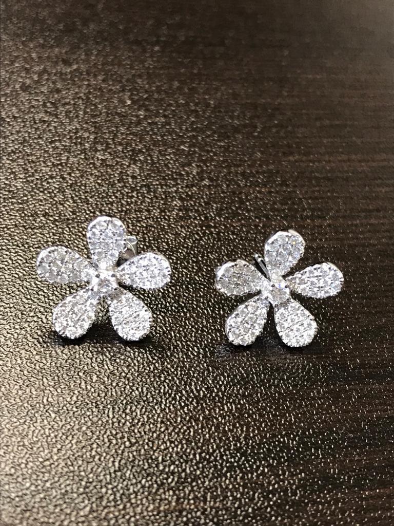 flower shaped earrings