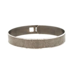 Alessa Men's Radiant Strap Bracelet 18 Karat White Gold Men's Colelction