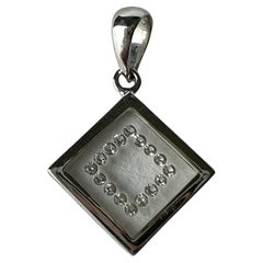 18K White Gold 0.10 carats Diamonds Lucite Pendant