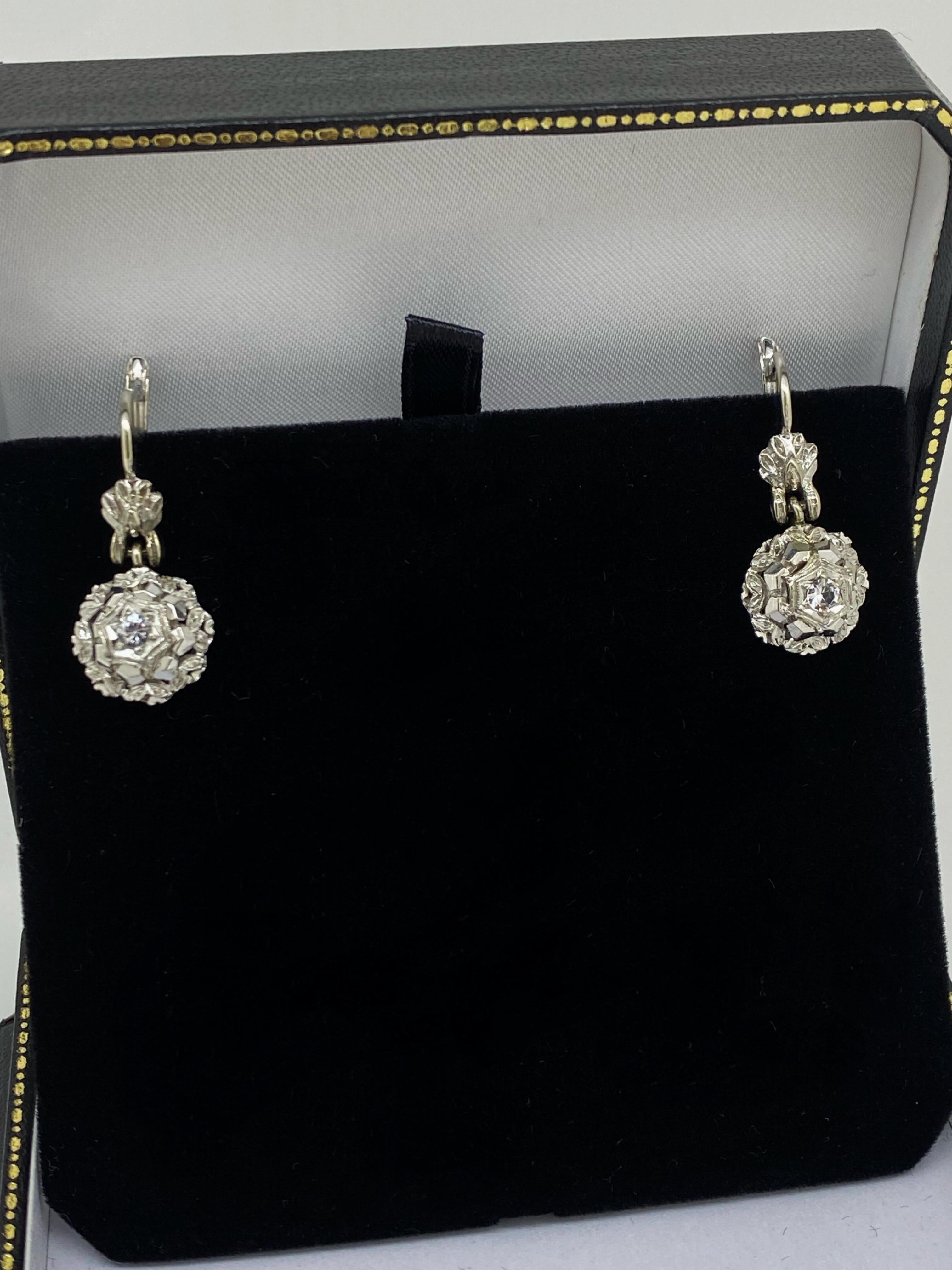 Retro 18K White Gold & 0.10ct Diamond Dangle Earrings, English Locks, 28mm long. For Sale