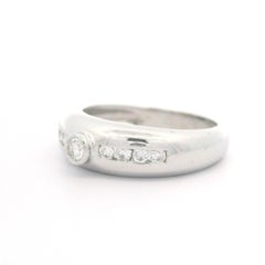 18k White Gold 0.30ctw Bezel Solitaire Channel Accent Diamond Simple Band Ring