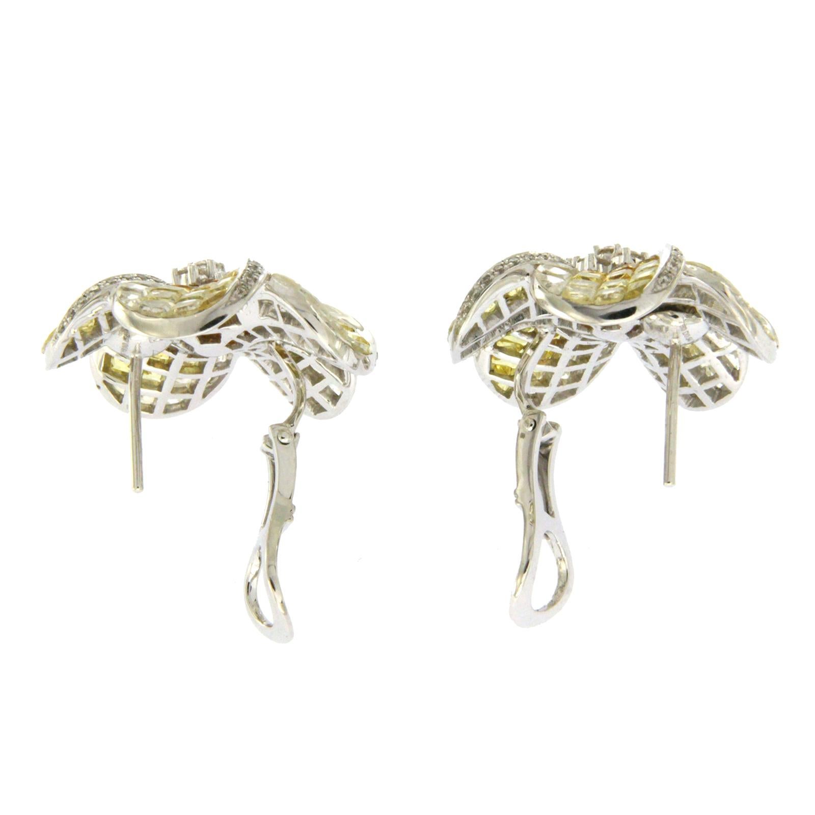 Women's 18k White Gold 0.38 Ct Diamonds & 14.13 Ct Yellow Sapphire Flower Earrings For Sale
