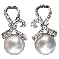 【Lustre Arc】Graceful Knot Aurora South Sea Pearl Earrings