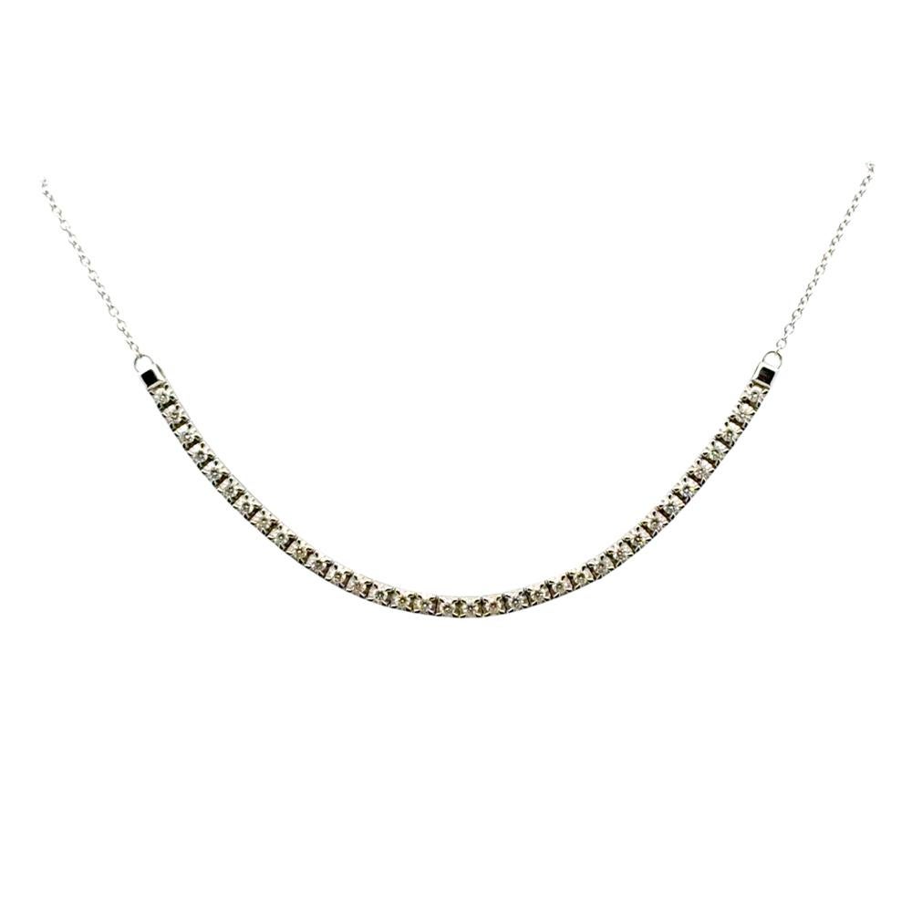 18k White Gold 0.50ctw Diamond Necklace In Excellent Condition For Sale In Boca Raton, FL