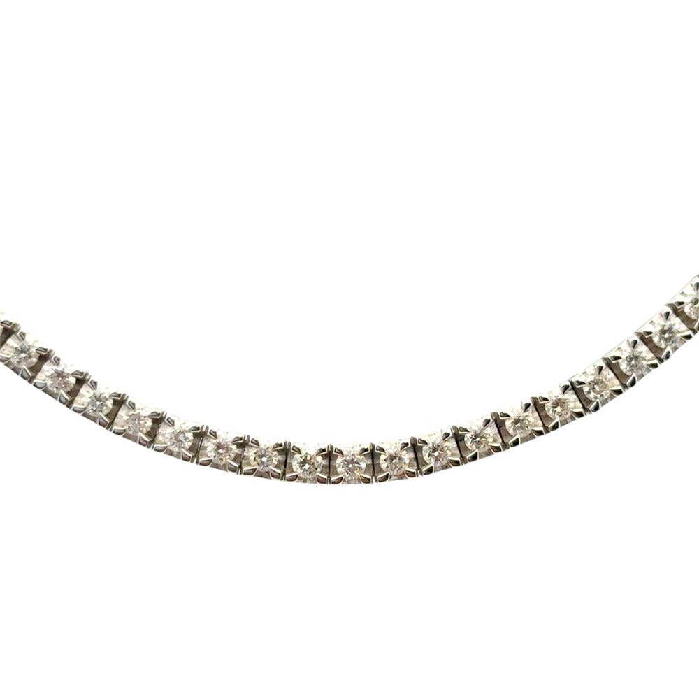 18k White Gold 0.50ctw Diamond Necklace For Sale 1