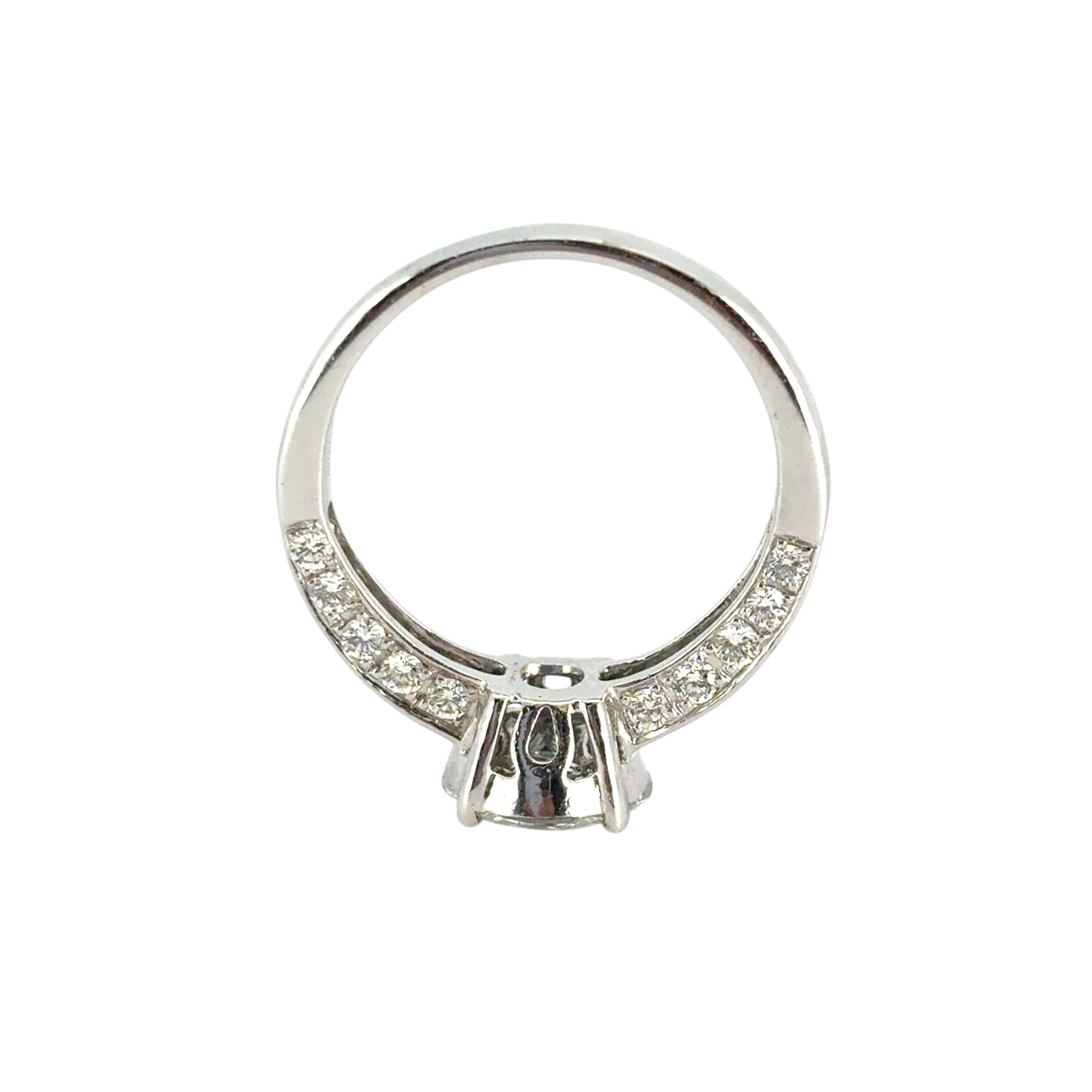 Anello di fidanzamento in oro bianco 18k con diamante naturale taglio marquise e principessa da 0,58 carati in vendita 5