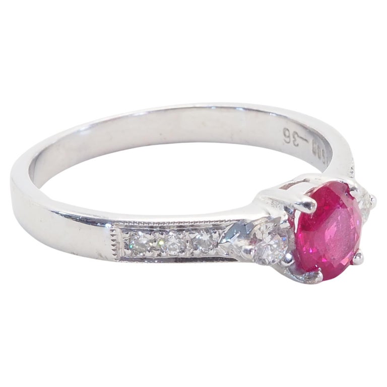 Bague Or 18 Carats Rubis Diamants 0.20ct - Taille 51, Occasion, Style Marguerite