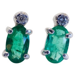 18K Weißgold 0,60ct Ovaler Smaragd & 0,02ct Diamant Feiner kleiner Ohrstecker