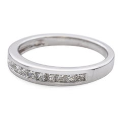18k White Gold 0.66tcw Princess Cut Diamond Band Ring