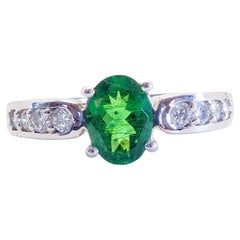 18K White Gold 0.88ct Oval Tsavorite & 0.39ct Diamond Ring